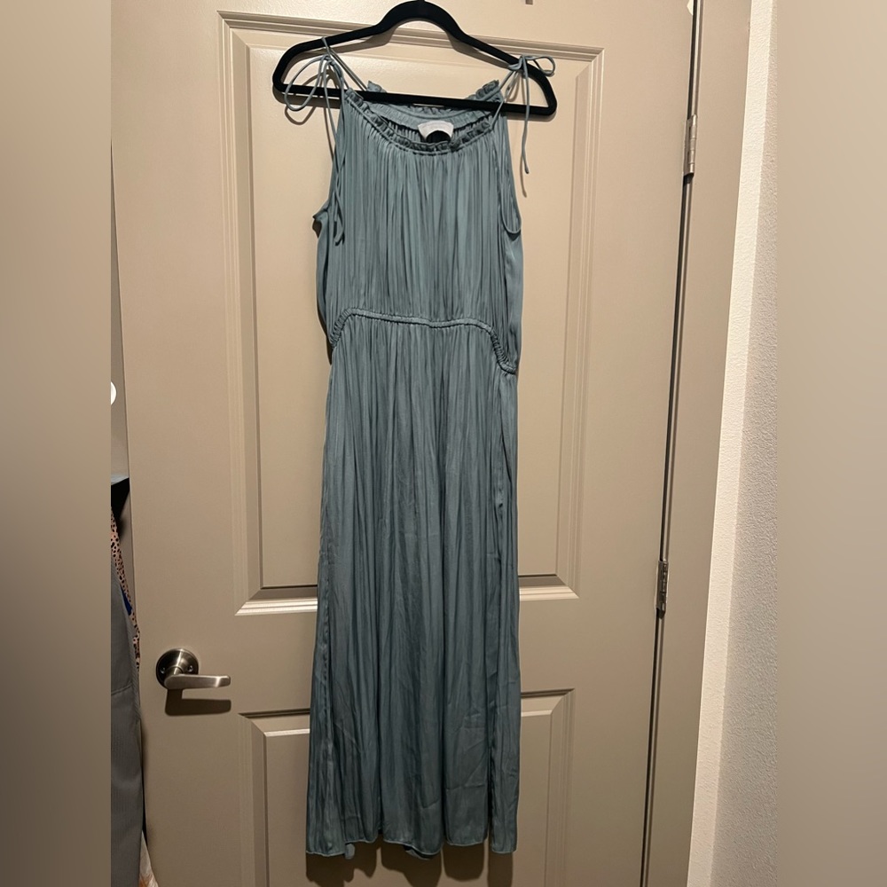Modern Citizen Blue Maxi Dress - Picture 2 of 7